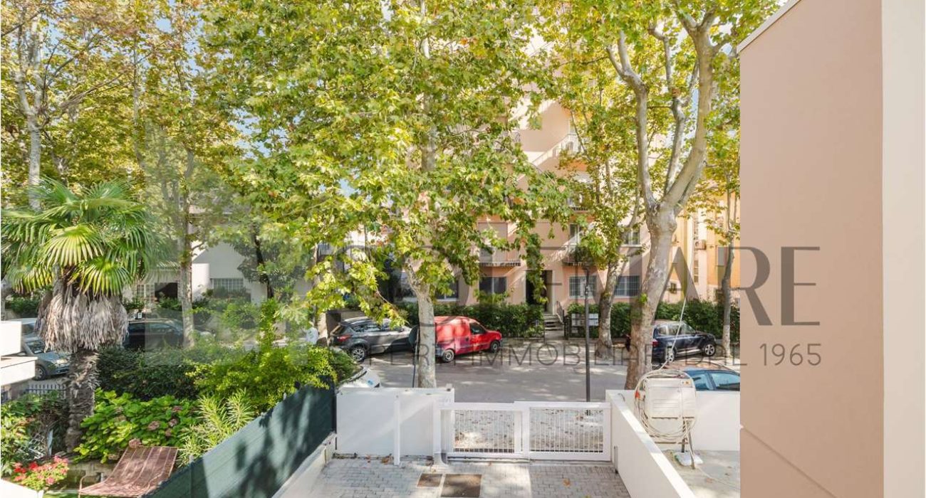 imm_11680-20251014111328-1280-