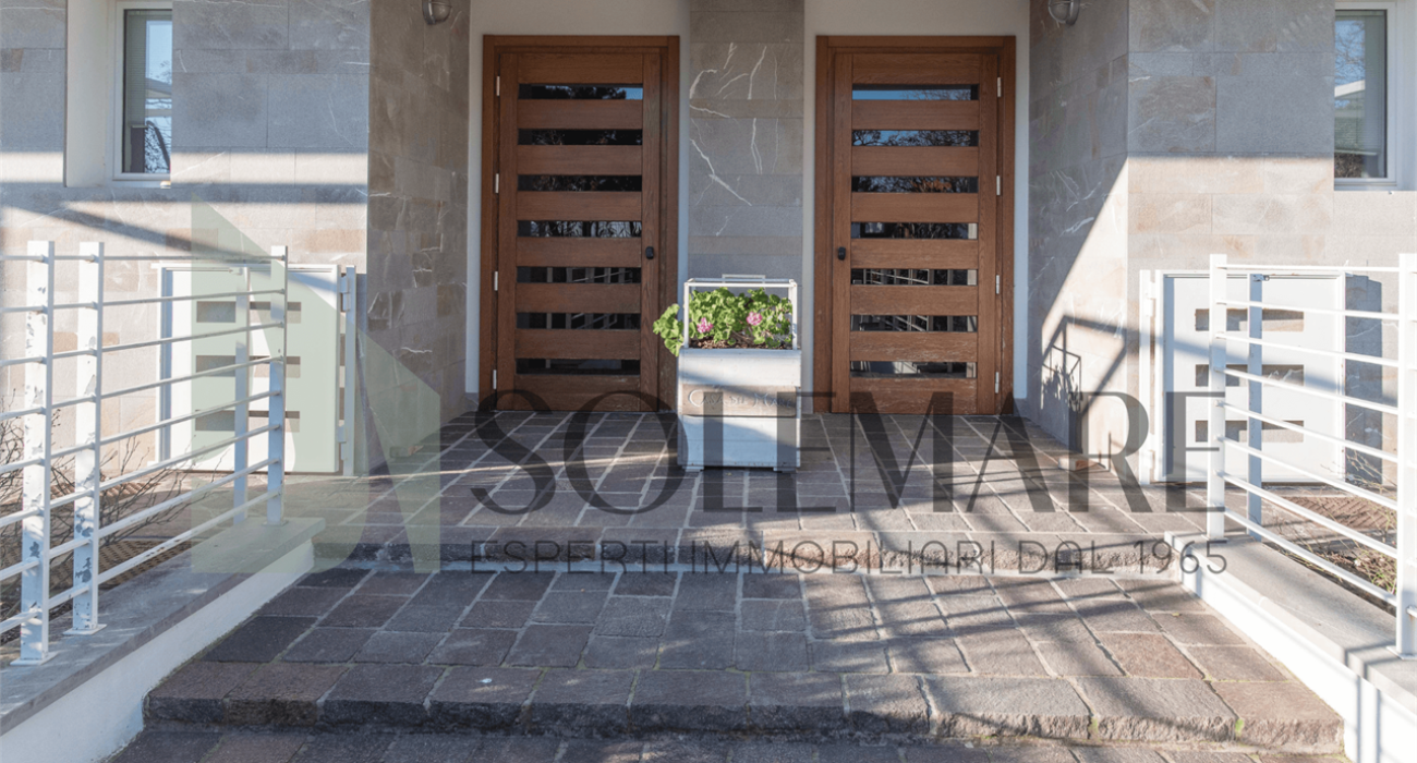 imm_8020-20230110163726-1280-