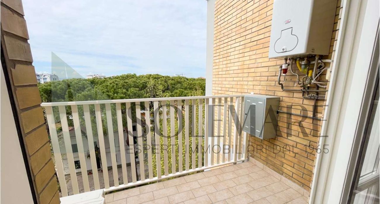 imm_8911-20230420155854-1280-